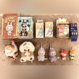 Pop Mart Miniso Bundle Labubu, Skull Panda